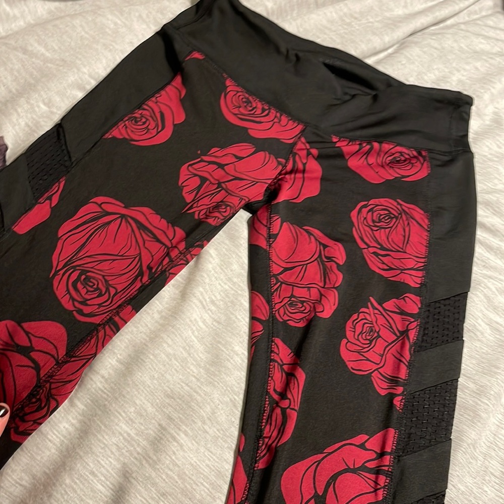 Doughnuts and deadlifts leggings